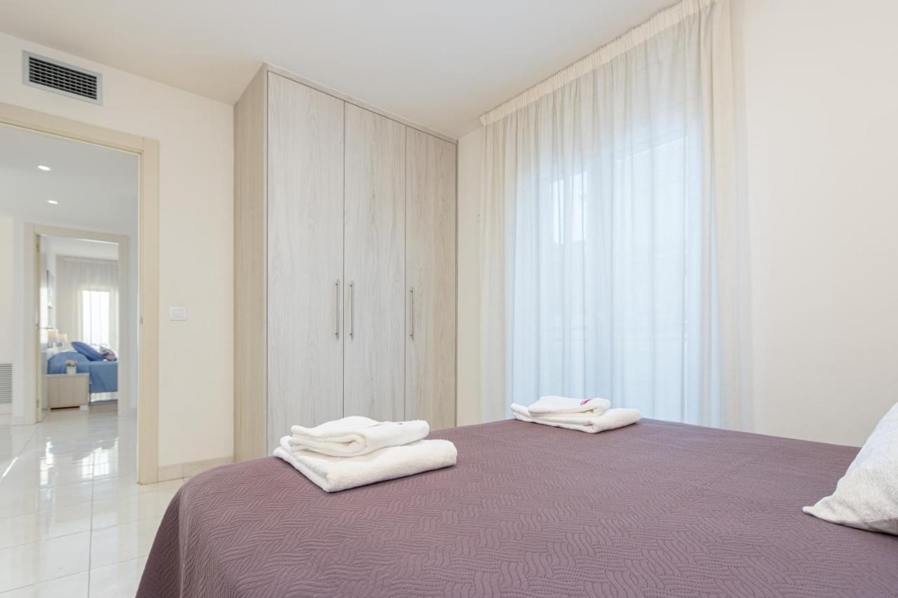 Apart-Rent Apartamento Francesc Macia 2003 Roses Buitenkant foto